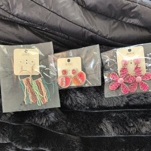 Multicolor Earrings Set